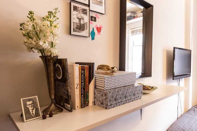 How One New Yorker Lives Comfortably In 90 Square Feet