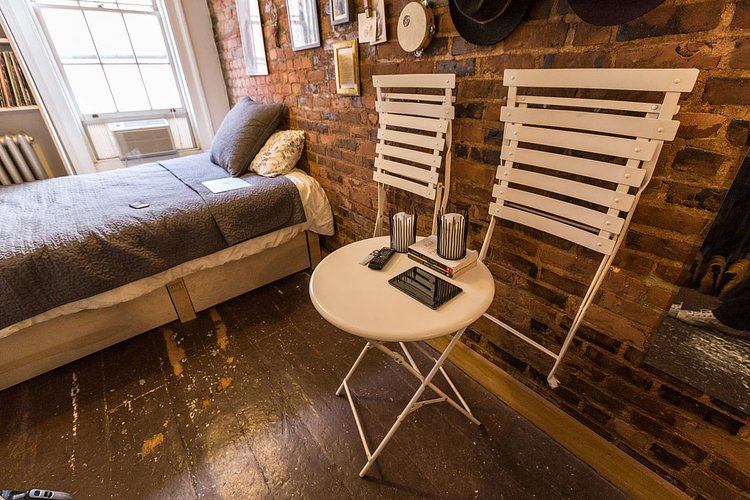 How One New Yorker Lives Comfortably In 90 Square Feet