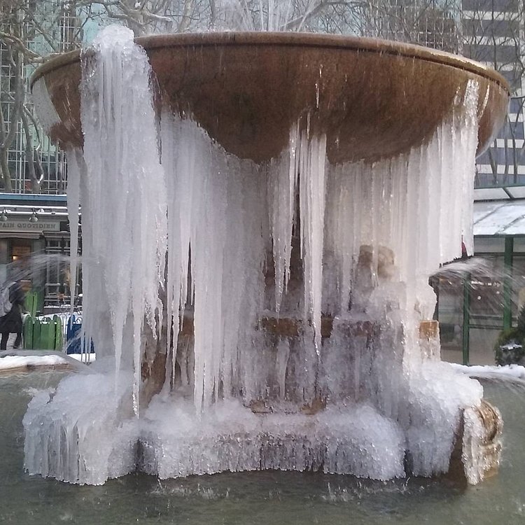 19 degrees Fahrenheit...