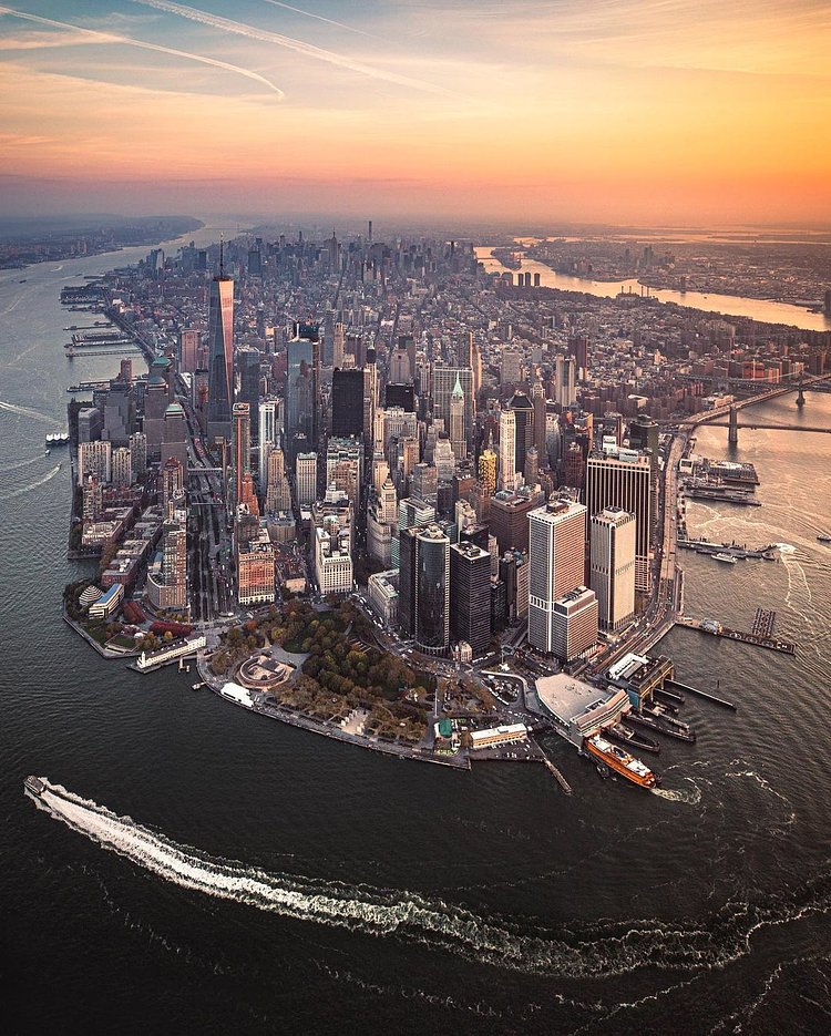 Sunrise over Manhattan, New York