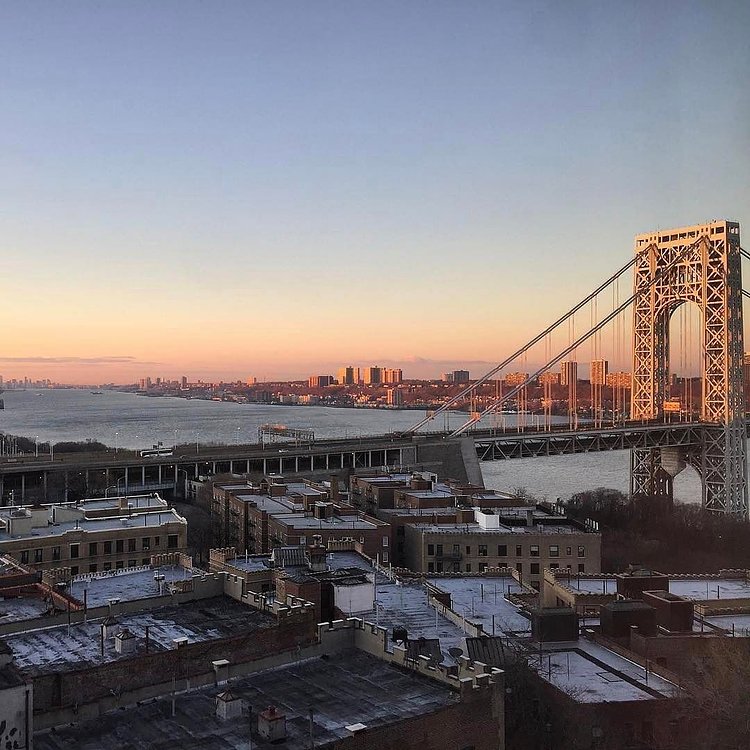 Photo via @eyesearsviewsnyc 
George Washington Bridge

#viewingnyc