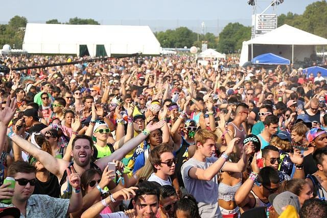 Photos, Videos: Good Vibes, Happy People At Electric Zoo