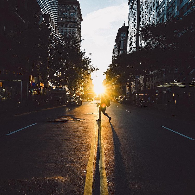 - a sudden awareness of all things -

happy Monday, friends!  #🚶🏻✨