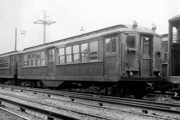 The IRT Steinway, LV Motor car #4751 built in 1916.