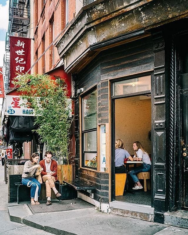 Chinatown, New York City. Photo via @newyorkcitykopp #viewingnyc #newyorkcity #newyork