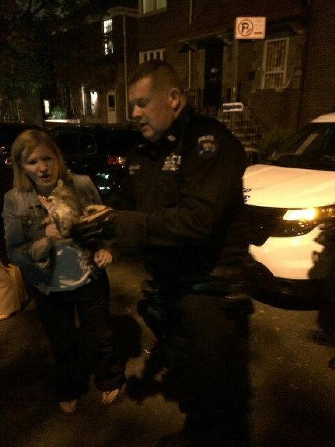 Another kitty rescue in the #112pct Thanks to ESU for their assistance http://t.co/oEeo0akhWj