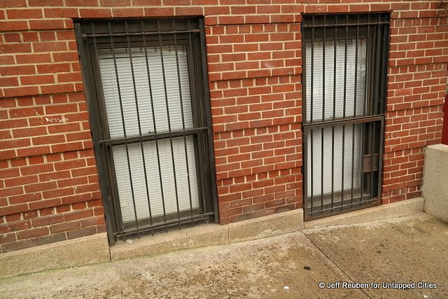 The ubiquitous New York window grille