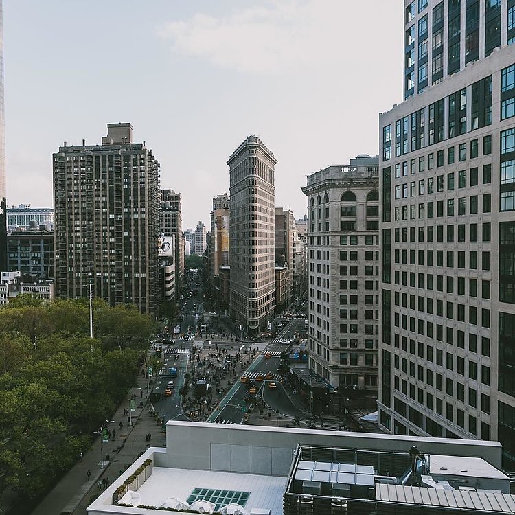 Photo via @kickjamestsc 
#viewingnyc