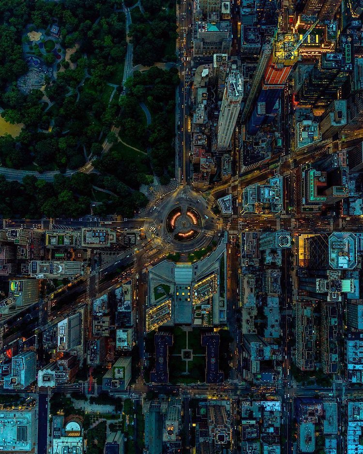Columbus Circle, New York. Photo via @jeffreymilstein #viewingnyc #newyork #newyorkcity #nyc