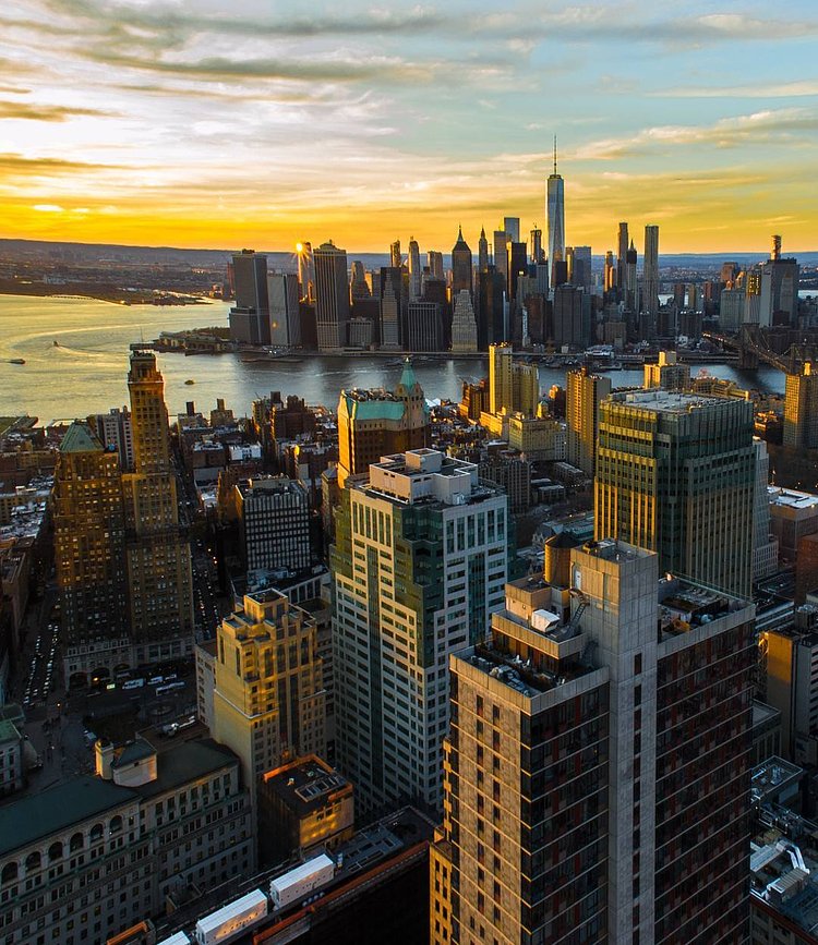 "The imagination is the golden pathway to everywhere". ~Terence McKenna
.
#weekly_feature #wonderful_places #shotaward #nbc4ny #newyorkcity #igersmood #newyork_originals #cbviews #igworldclub #shotzdelight #heatercentral #ig_worldclub #huffpostgram #ig_dynamic #citylife #global_hotshotz #instagramnyc #illgrammers #igmasters #exklusive_shot #fatalframes #worldbestshot #icapture_nyc
#worldshotz #citykillerz #newyork_instagram #sunset_vision