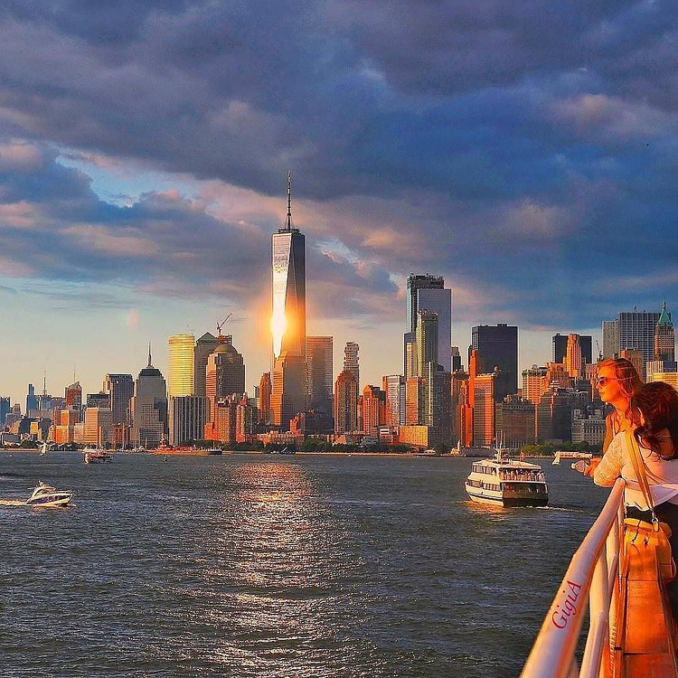 New York, New York. Photo via @gigi.nyc #viewingnyc #newyorkcity #newyork