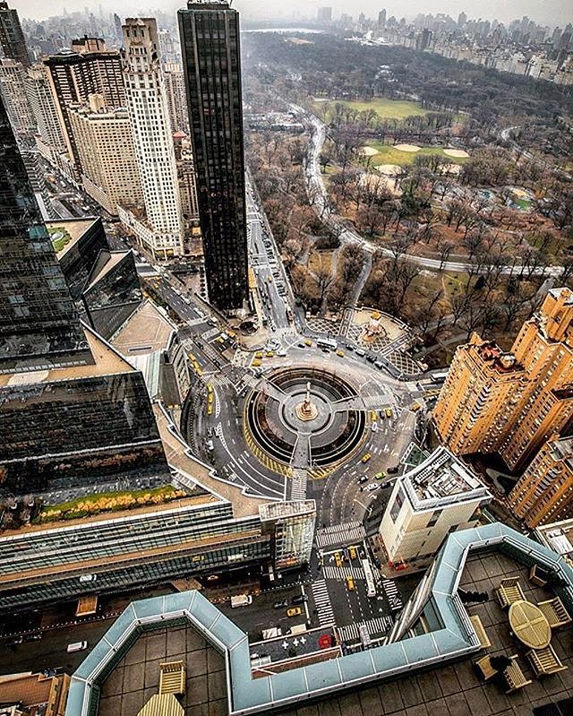 Photo via @lightsensitivity 
#viewingnyc