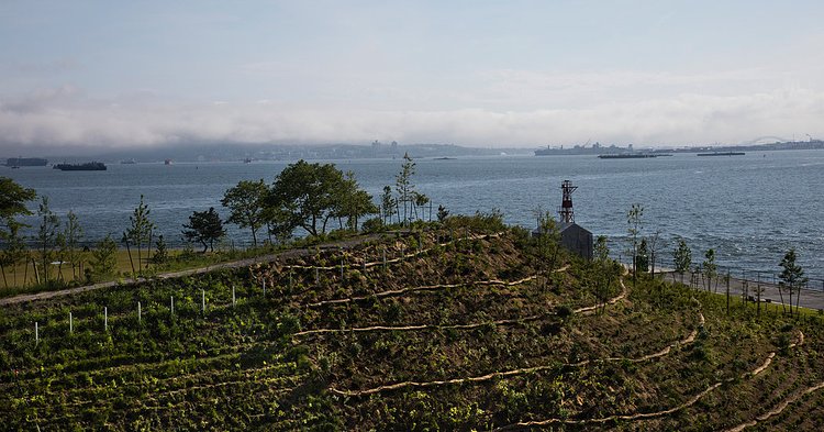 A view of Whiteread’s sculpture and the vista beyond from a neighboring hill.