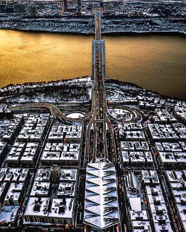 Photo via @beholdingeye 
George Washington Bridge

#viewingnyc