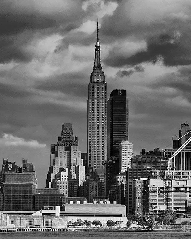 Photo via @nycfotophun 
#viewingnyc
