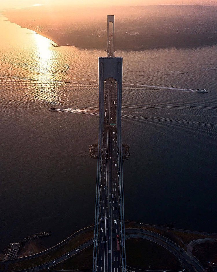 Verrazano Bridge, New York. Photo via @zura.nyc #viewingnyc #newyork #newyorkcity #nyc #verrazanobridge
