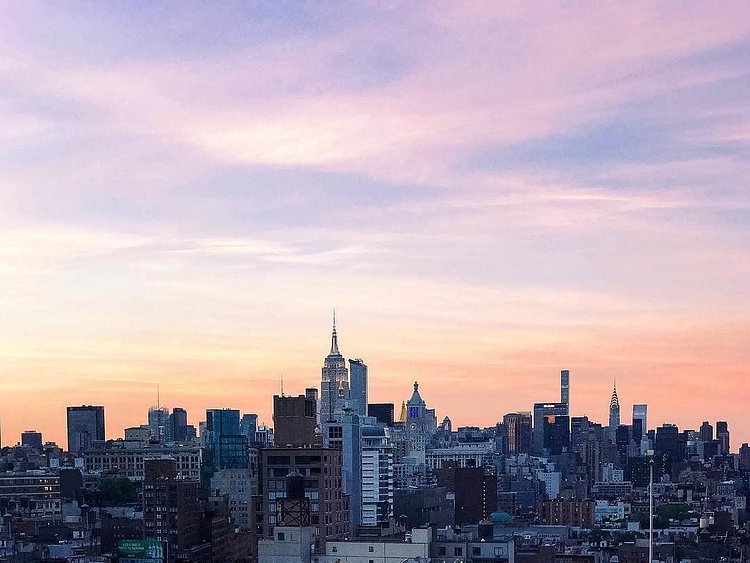 Photo via @sweatengine #viewingnyc