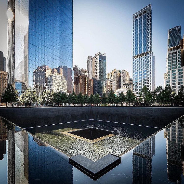 World Trade Center Memorial, New York. Photo via @dario.nyc #viewingnyc #newyorkcity #newyork
