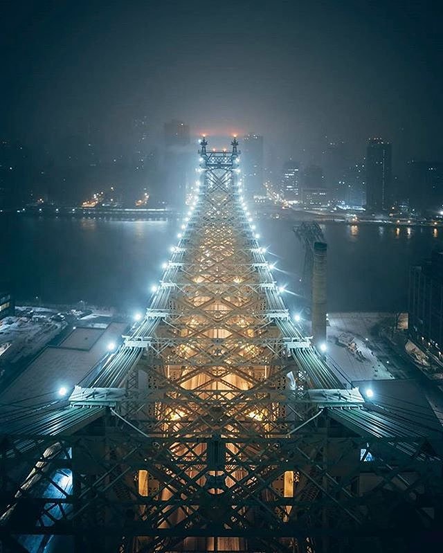 Photo via @_xlr8r_ 
#viewingnyc