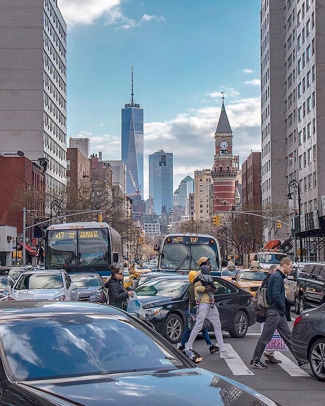 6th Avenue, Manhattan. Photo via @newyorkcitykopp #viewingnyc #newyorkcity #newyork #nyc