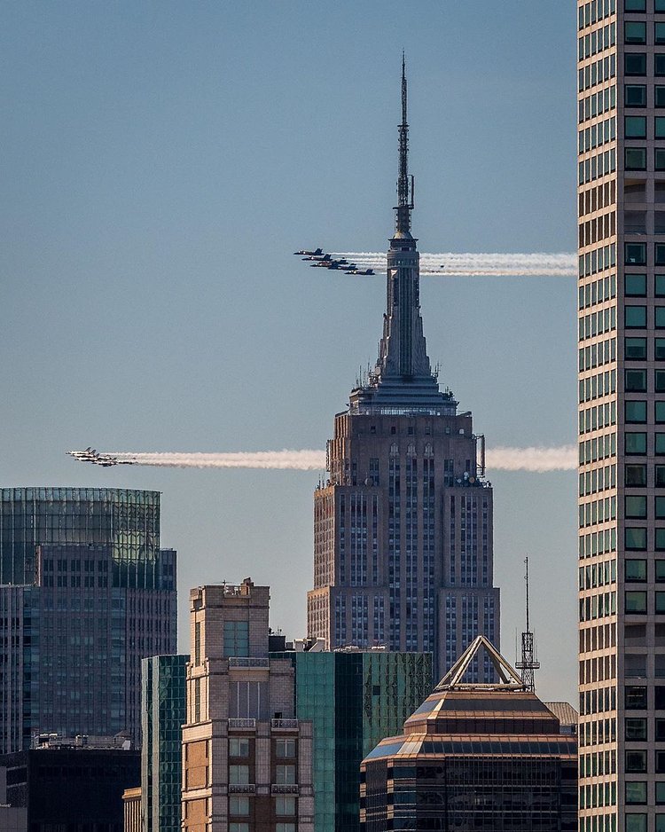 Blue Angels / Thunderbird Flyover, Midtown, Manhattan