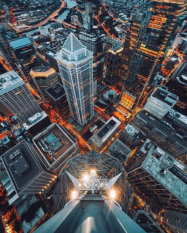 New York, New York. Photo via @svvvk #viewingnyc #newyorkcity #newyork #nyc