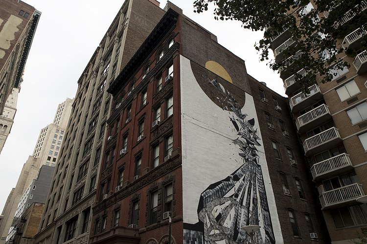 "Half way out" N.Y USA