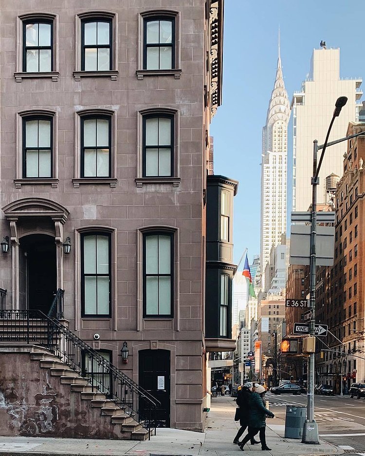 Murray Hill, Manhattan. Photo via @iwyndt #viewingnyc #nyc #newyork #newyorkcity #chryslerbuilding