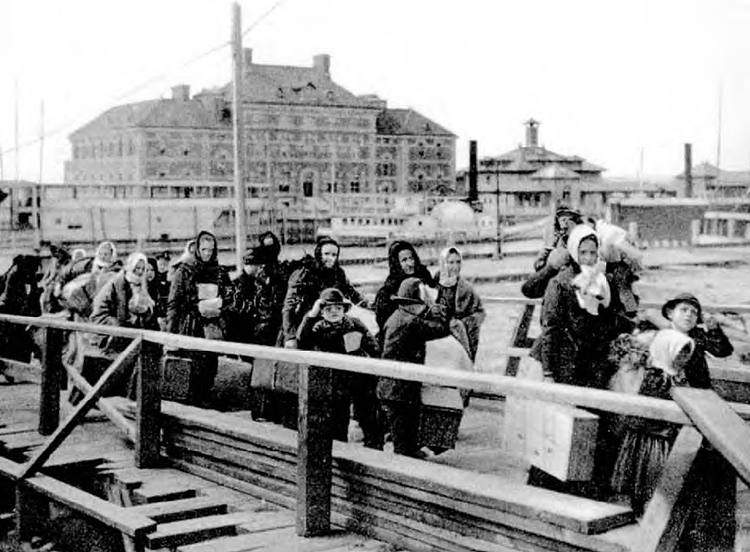 European immigrants arriving at Ellis Island in 1902