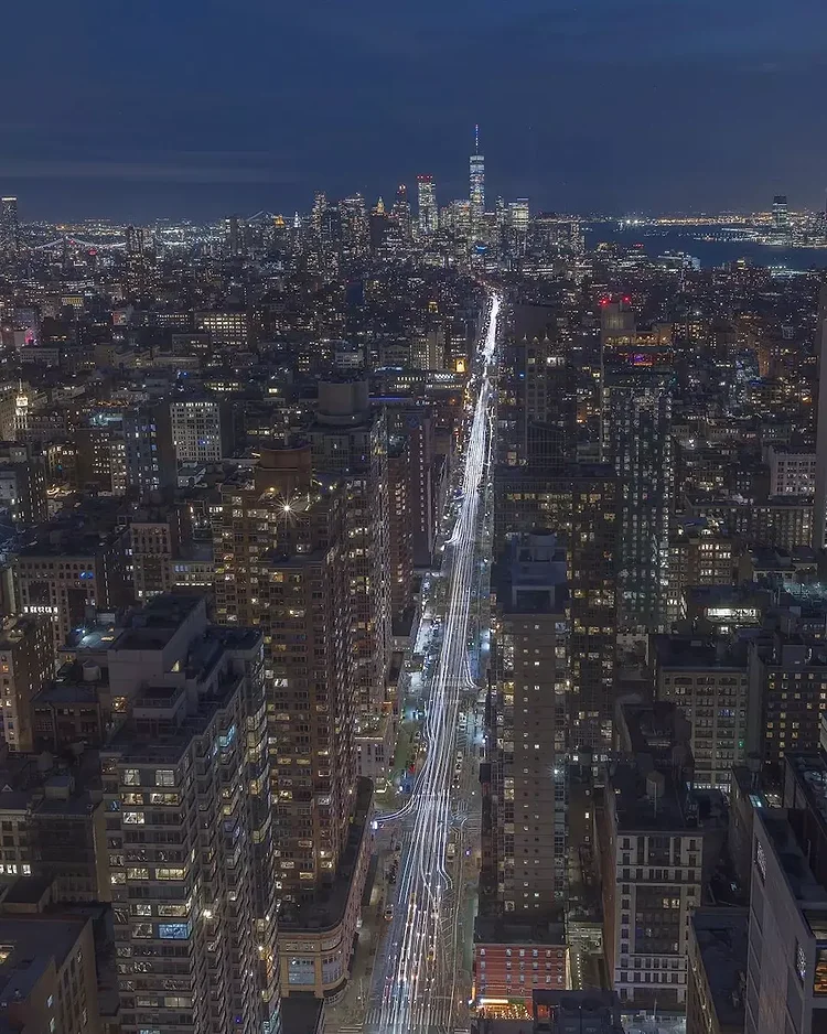 6th Avenue, Midtown, Manhattan