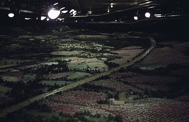 A detail of the "Futurama" model in the General Motors Pavilion. The exhibit was designed by Norman Bel Geddes.