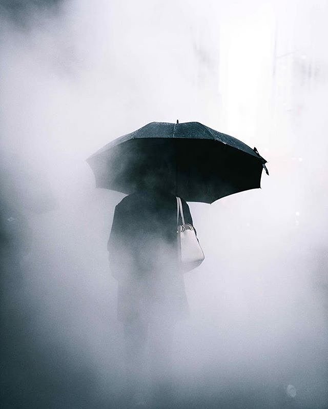 Photo via @ryanmillier 
#viewingnyc