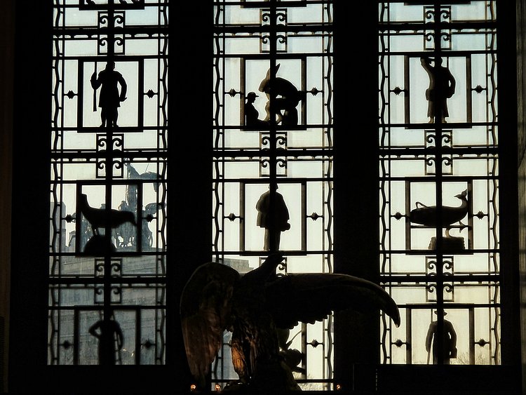 These things we hold dear | I can't explain the weirdness the light played on the silhouettes, but I still like the photograph.  Here's a <a href="http://bighugelabs.com/onblack.php?id=4645991529&amp;size=large" rel="nofollow">better look</a>.