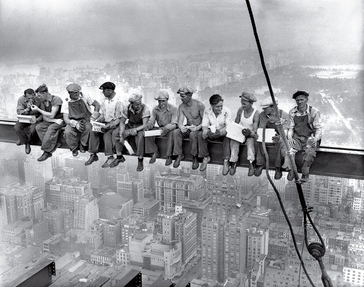 Lunch atop a Skyscraper, 1932