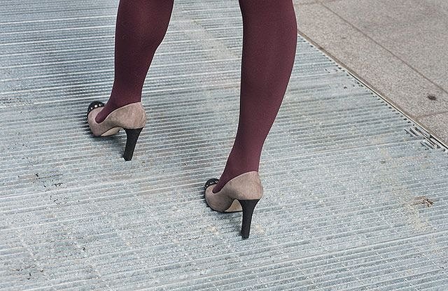 Heel-Friendly Subway Grates