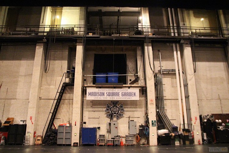 Backstage | Built in 1932, Radio City Music Hall is a prime example of art deco architectural style that has withstood the test of time. With tons of gold, reflective surfaces and geometric design, walking through the venue is a bit like stepping back in time. Most of the fixtures, furniture and ornamentation are original, and any replacements are exact replicas of how the theater looked 80 years ago.

Read more here: <a href="https://viewing.nyc/i-braved-a-walkthrough-of-radio-city-music-hall-meant-for-tourists/" rel="nofollow">viewing.nyc/i-braved-a-walkthrough-of-radio-city-music-ha...</a>