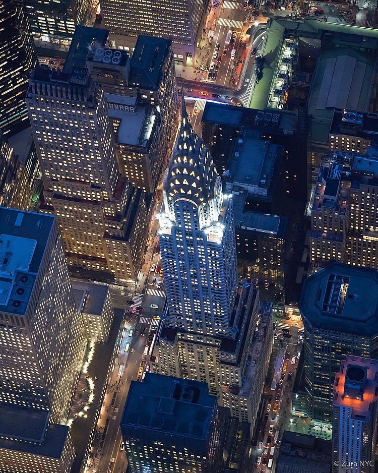 Chrysler Building, Manhattan. Photo via @zura.nyc #viewingnyc #nyc #newyork #newyorkcity #chryslerbuilding