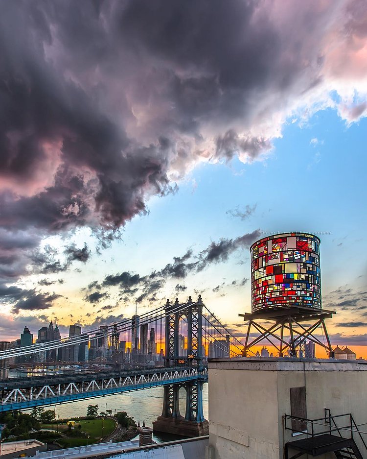You are the sky.
The clouds are what happens, what comes and goes.
==================================== Happy Friday! Wishing you all a wonderful start to the weekend! ====================================== Do check out the amazing folks tagged in this photo. •••••••••••••••••••••••••••••••••••••••••••
. 🛠 Setting 🛠
· 📷 Canon EOS 5D Camera
·  Lens: Canon EF 24-70mm f/2.8L USM Lens
·  Aperture: F/16
·  ISO: 50
·  Tripod: MeFoto Aluminum Tripod
·  Shot: Handled/Manual Mode
·  Raw Image Format
· 🖌 Adobe Photoshop Lightroom/Instagram
••••••••••••••••••••••••••••••••••••••••••• #my_flagrants  #TheCity_Life #igPodium #ig_unitedstates_ #myflagrants #igs_america #istanbulda1yer  #ig_NorthAmerica #cbviews #made_in_ny #ig_all_americas  #icapture_nyc #what_i_saw_in_nyc #myCity_life #udog_peopleandplaces  #turkinstagram #Nycprimeshot #ic_thecity #ig_nycity #usaprimeshot #nycprime_ladies #globalprimesplash #rsa_streetview #loves_NYC #skymasters_family #topnewyorkphoto #NYLoveYou #canonusa #teamcanon  #newyorklike