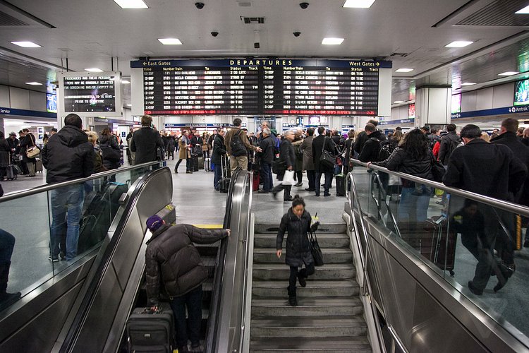 What makes New York's Penn Station suck so bad?