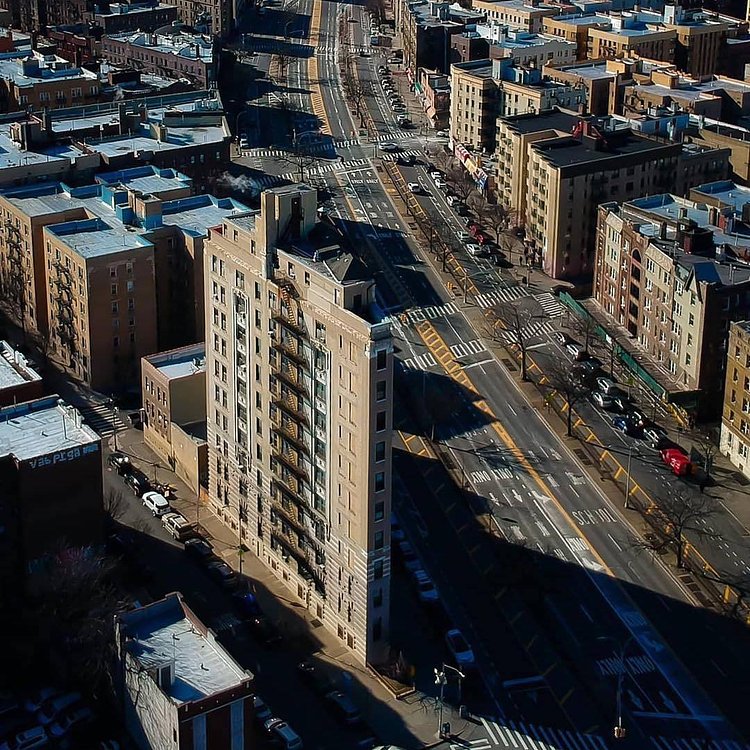 Grand Concourse and Tremont Ave, Bronx. Photo via @empire.dave #viewingnyc #nyc #newyork #newyorkcity #bronx