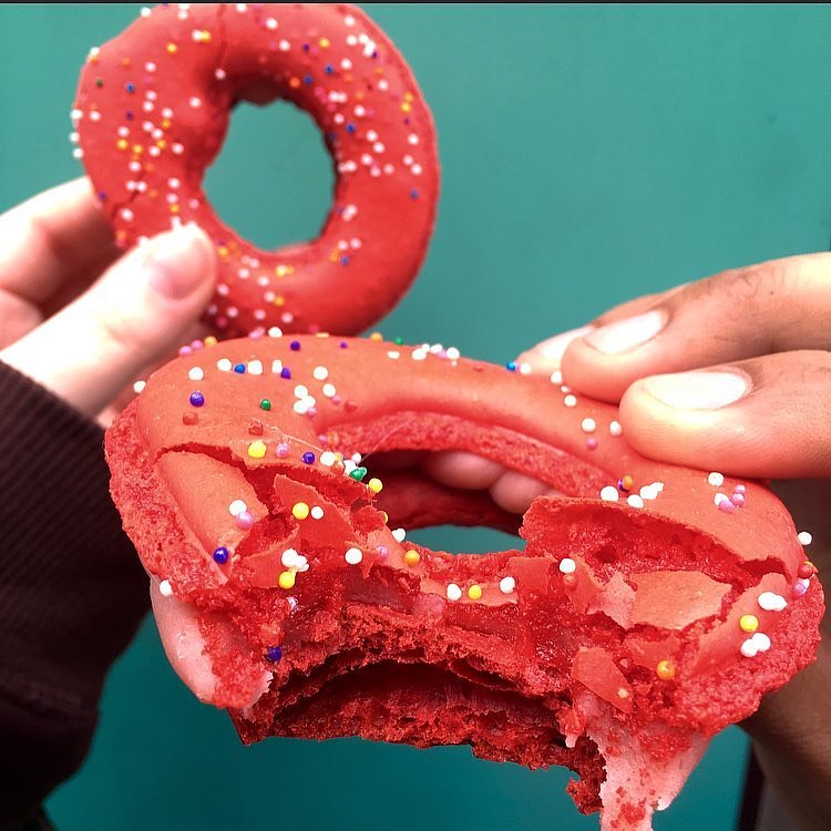 Two is always better than one. ✌🏻️
Today is #NationalMacaronDay and @FrancoisPayard has these amazing Donut Macarons for a LIMITED TIME! 
They're also giving out free black and white or strawberries and cream macarons- the black and white was my fav!