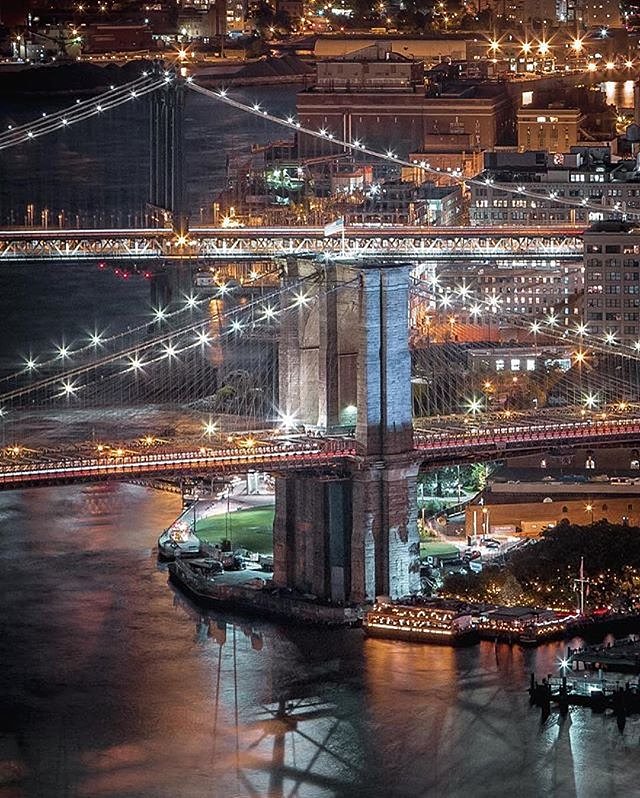 Dumbo, Brooklyn. Photo via @212sid #viewingnyc