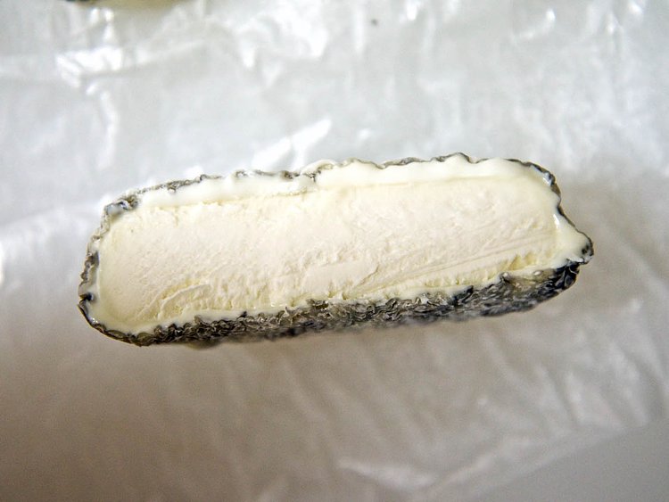 The Bloomy Rind Cave, Murray's Cheese Long Island City