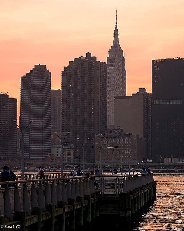 New York, New York. Photo via @zura.nyc #viewingnyc #newyork #newyorkcity #sunset #empirestatebuilding