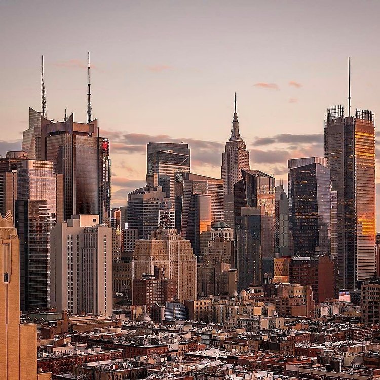 Photo via @dario.nyc 
#viewingnyc