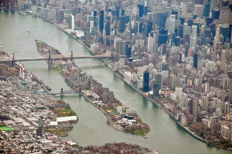 Aerial view of Roosevelt Island