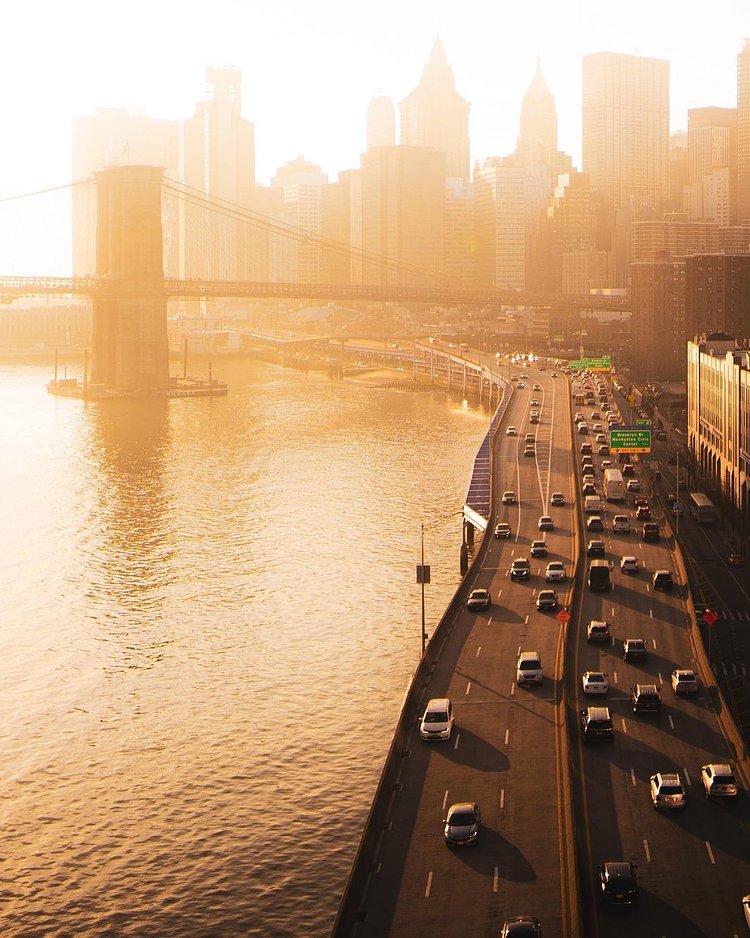 Lower Manhattan from Manhattan Bridge, New York