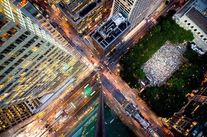 Vertigo-Inducing NYC Rooftop Photo Taken from Over 600 Feet Above Ground