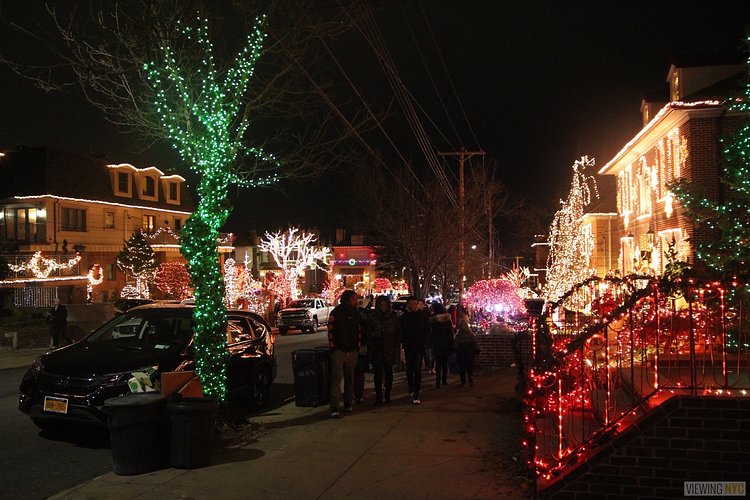 Dyker Heights Christmas Lights | Christmas, 2016